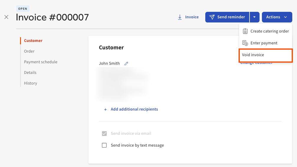 Shows the Void invoice button on the Invoice page.